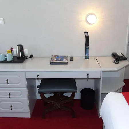 Western Montgomery Hotel Pontorson