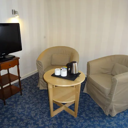 Western Montgomery Pontorson