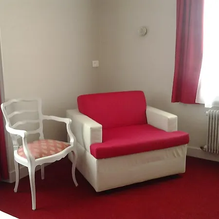 Western Montgomery Pontorson