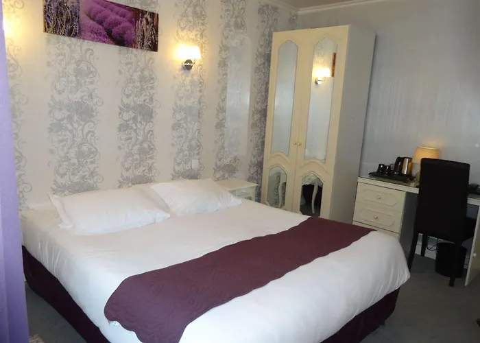 贝斯特韦斯特蒙格美里酒店 3*