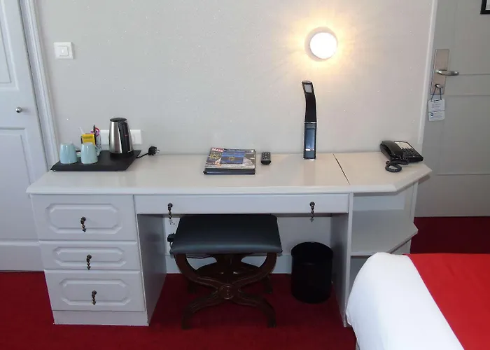 Western Montgomery Hotel Pontorson