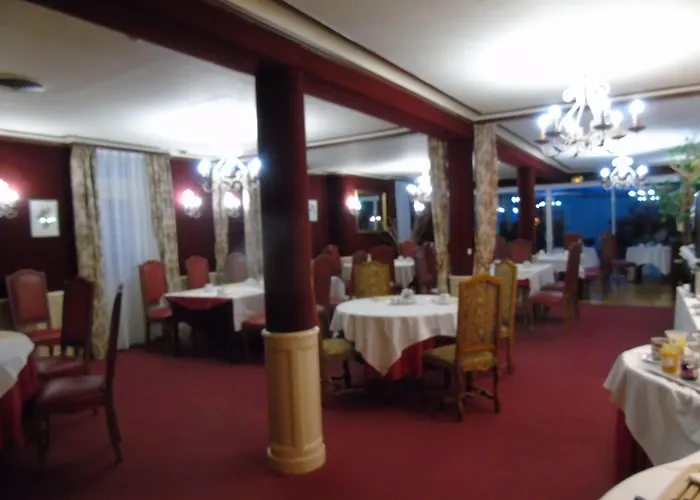 贝斯特韦斯特蒙格美里酒店 3*