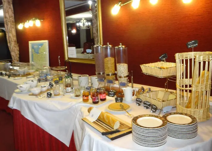 Hotel Western Montgomery 3*